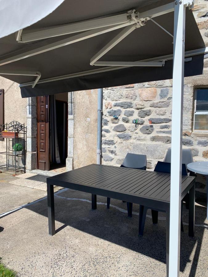 Vila Fontanies En Aubrac Laguiole Exteriér fotografie